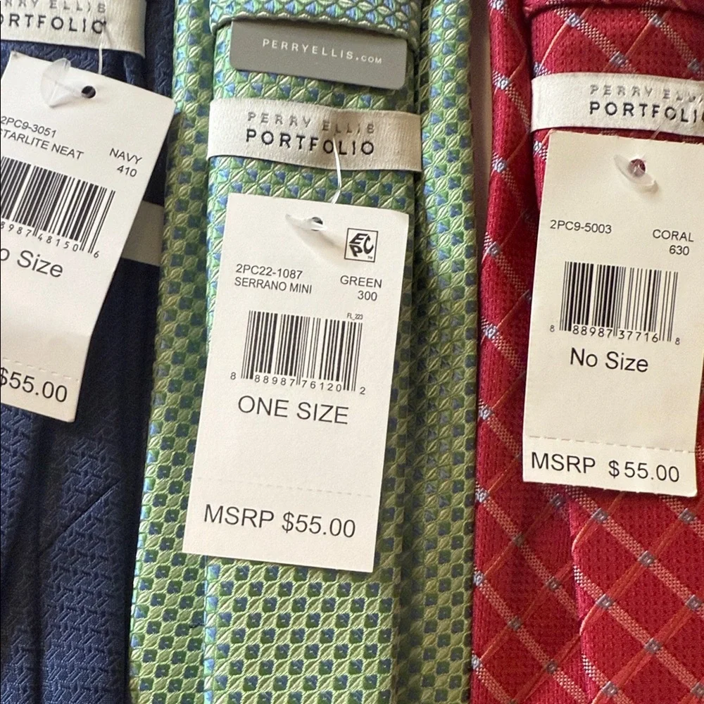 Perry Ellis Men’s Tie Bundle NWT Set of 4 Classic Neckties Stocking Stuffers‎